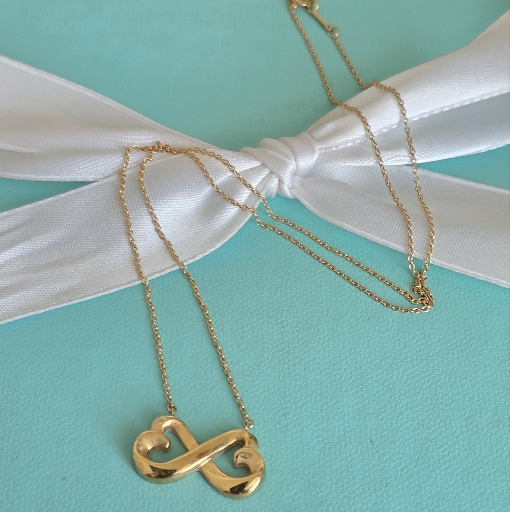 18k gold Picasso's Double Loving heart pendant necklace